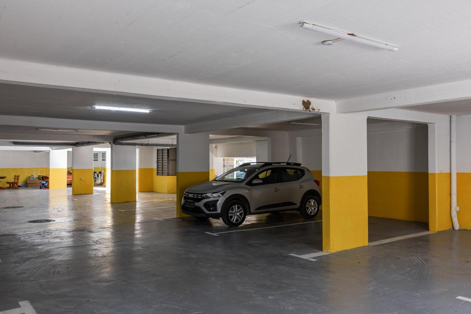 Apart & Spa Beganovic Dobra Voda Buitenkant foto