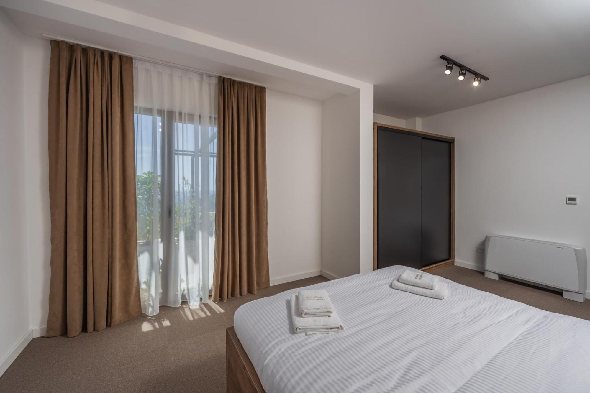 Apart & Spa Beganovic Dobra Voda Kamer foto