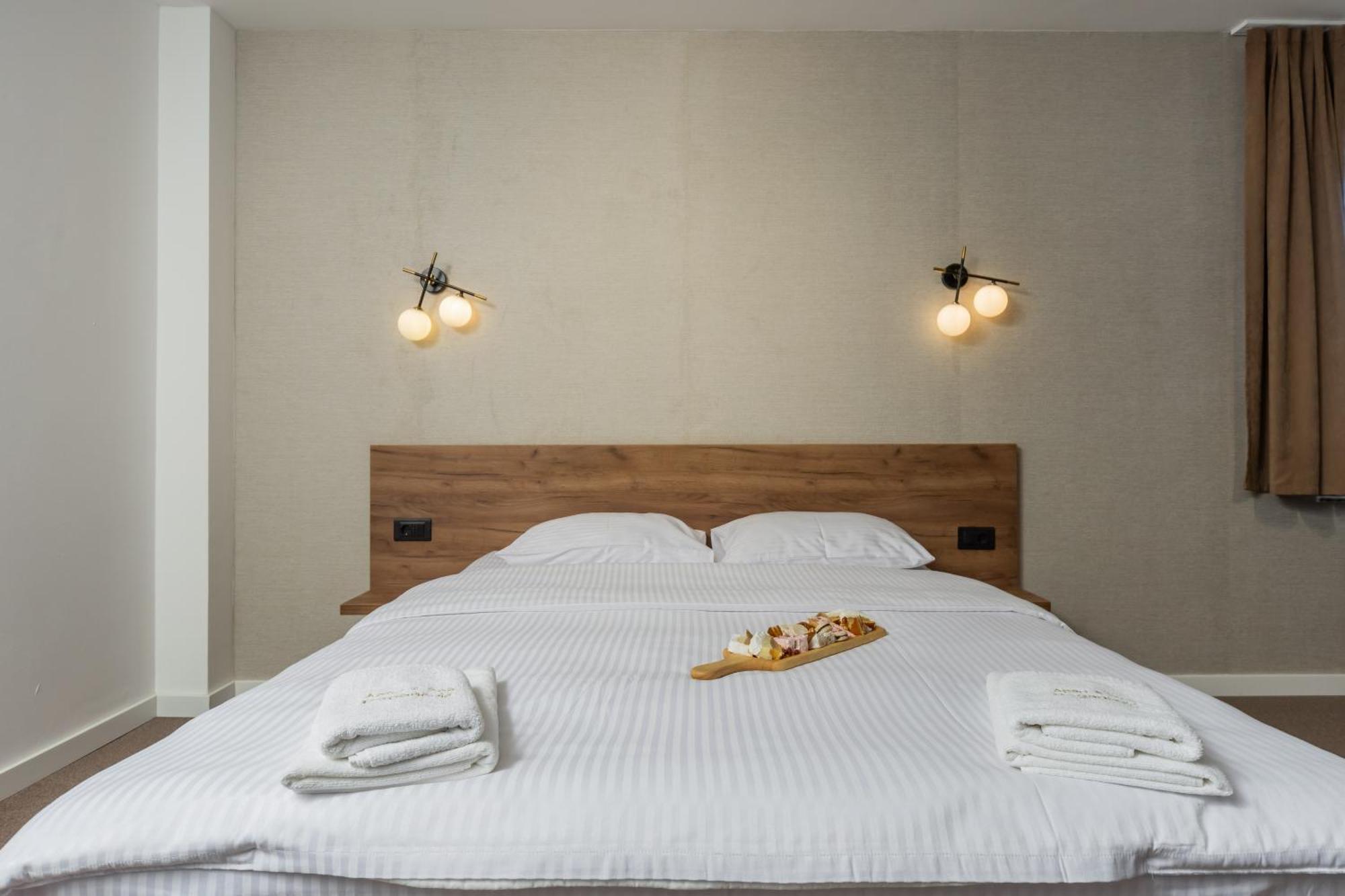 Apart & Spa Beganovic Dobra Voda Kamer foto