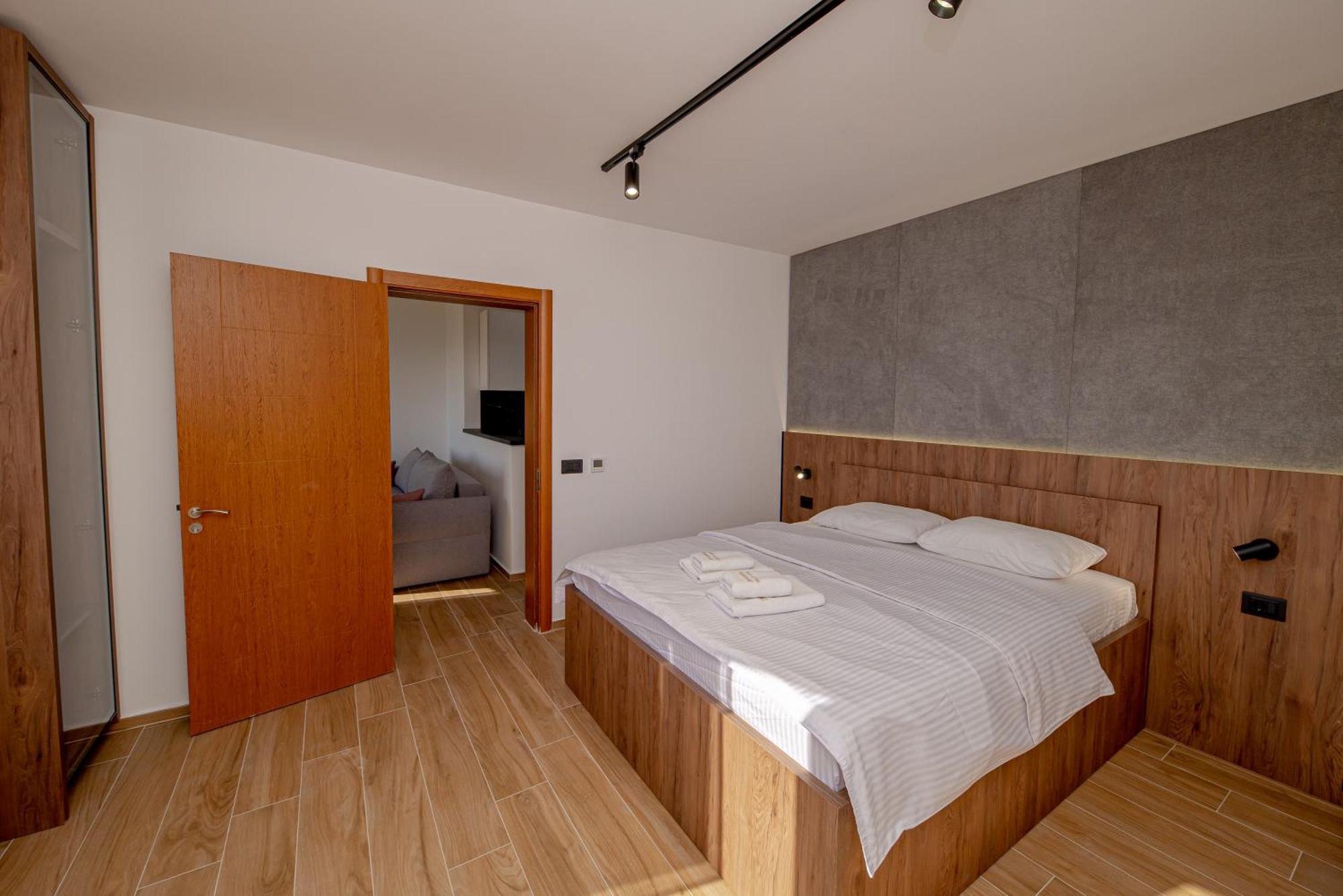 Apart & Spa Beganovic Dobra Voda Buitenkant foto